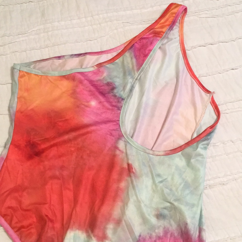 Body suit - Picture 4 of 6